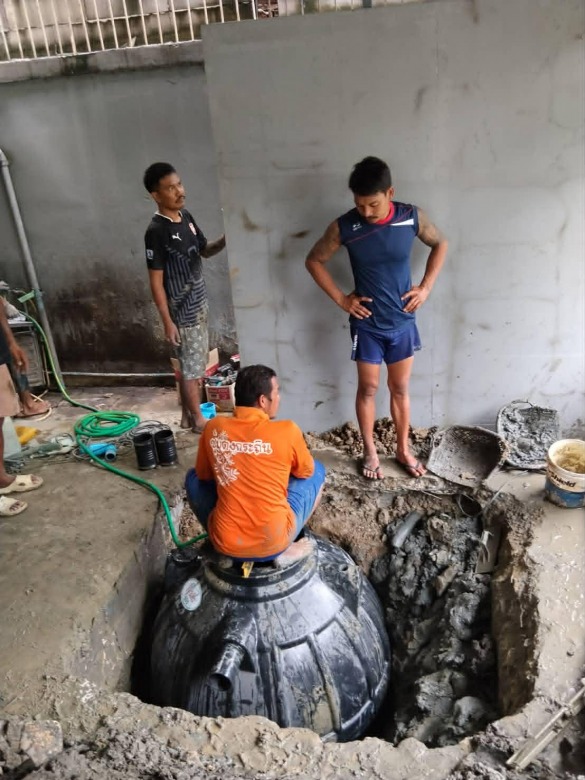 รับขุดถังแซท วางระบบน้ำทิ้ง